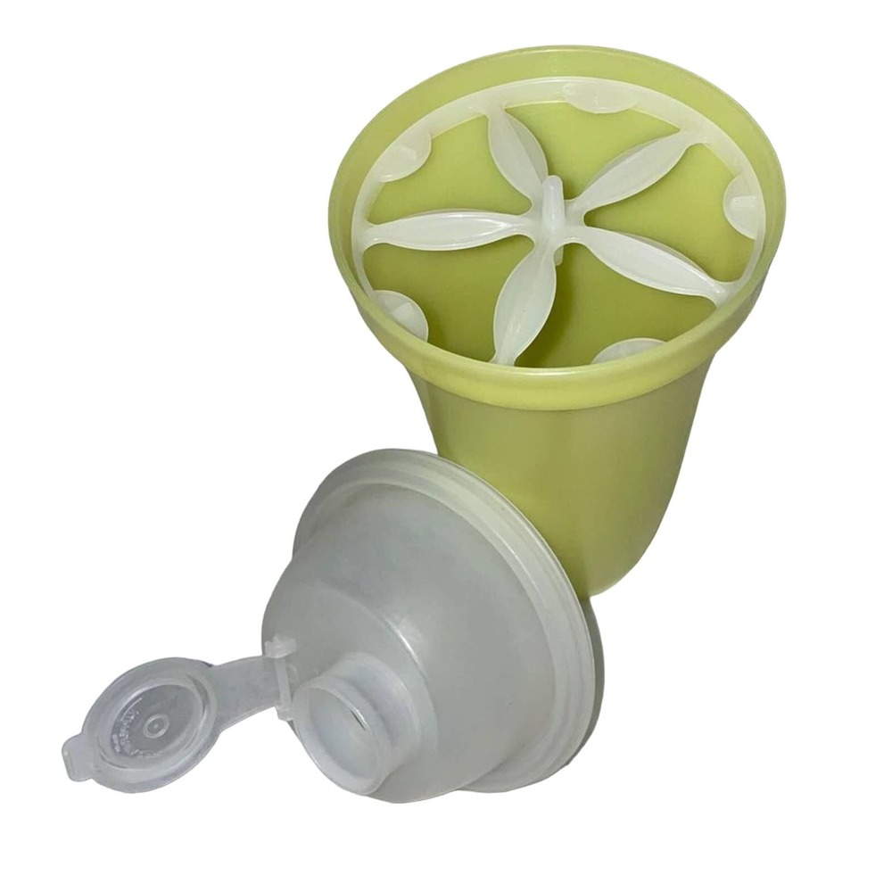Vintage 3pc Tupperware 844-2 Shaker Gravy Mixer Cup